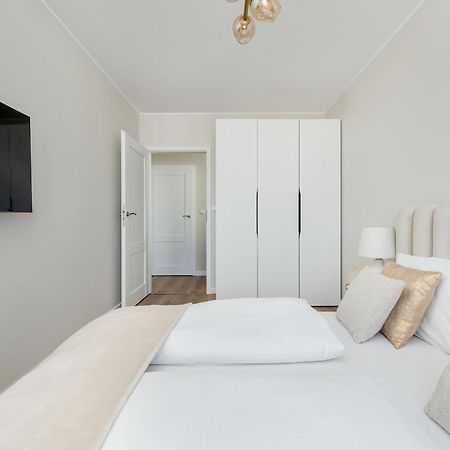 Piekny Apartament Wichrowa - 2 Sypialnie Free Garage Wroclaw By Noclegi Renters מראה חיצוני תמונה