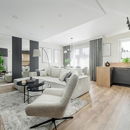 Piekny Apartament Wichrowa - 2 Sypialnie Free Garage Wroclaw By Noclegi Renters מראה חיצוני תמונה