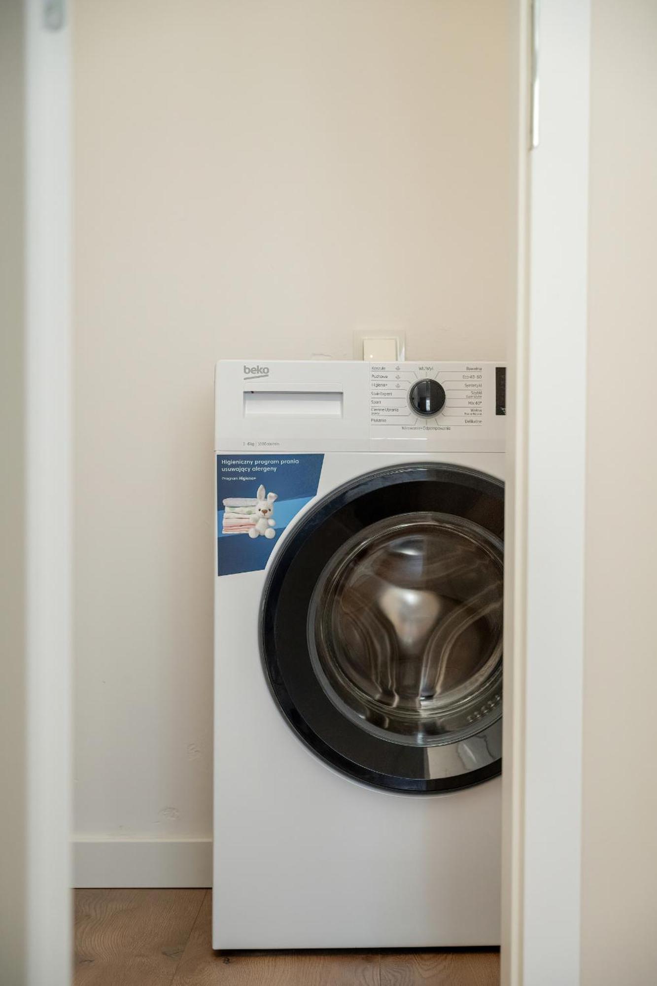 Piekny Apartament Wichrowa - 2 Sypialnie Free Garage Wroclaw By Noclegi Renters מראה חיצוני תמונה