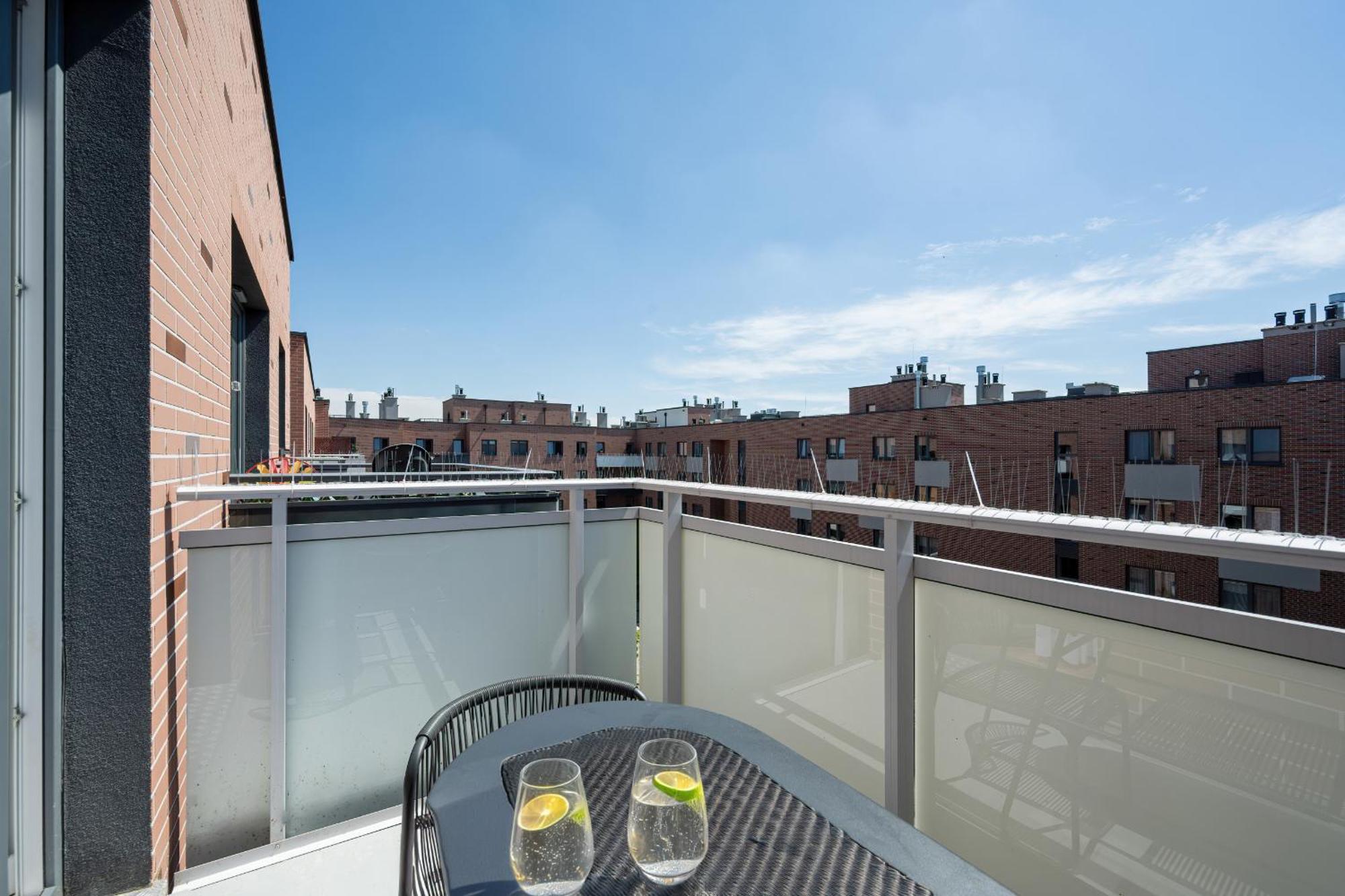 Piekny Apartament Wichrowa - 2 Sypialnie Free Garage Wroclaw By Noclegi Renters מראה חיצוני תמונה