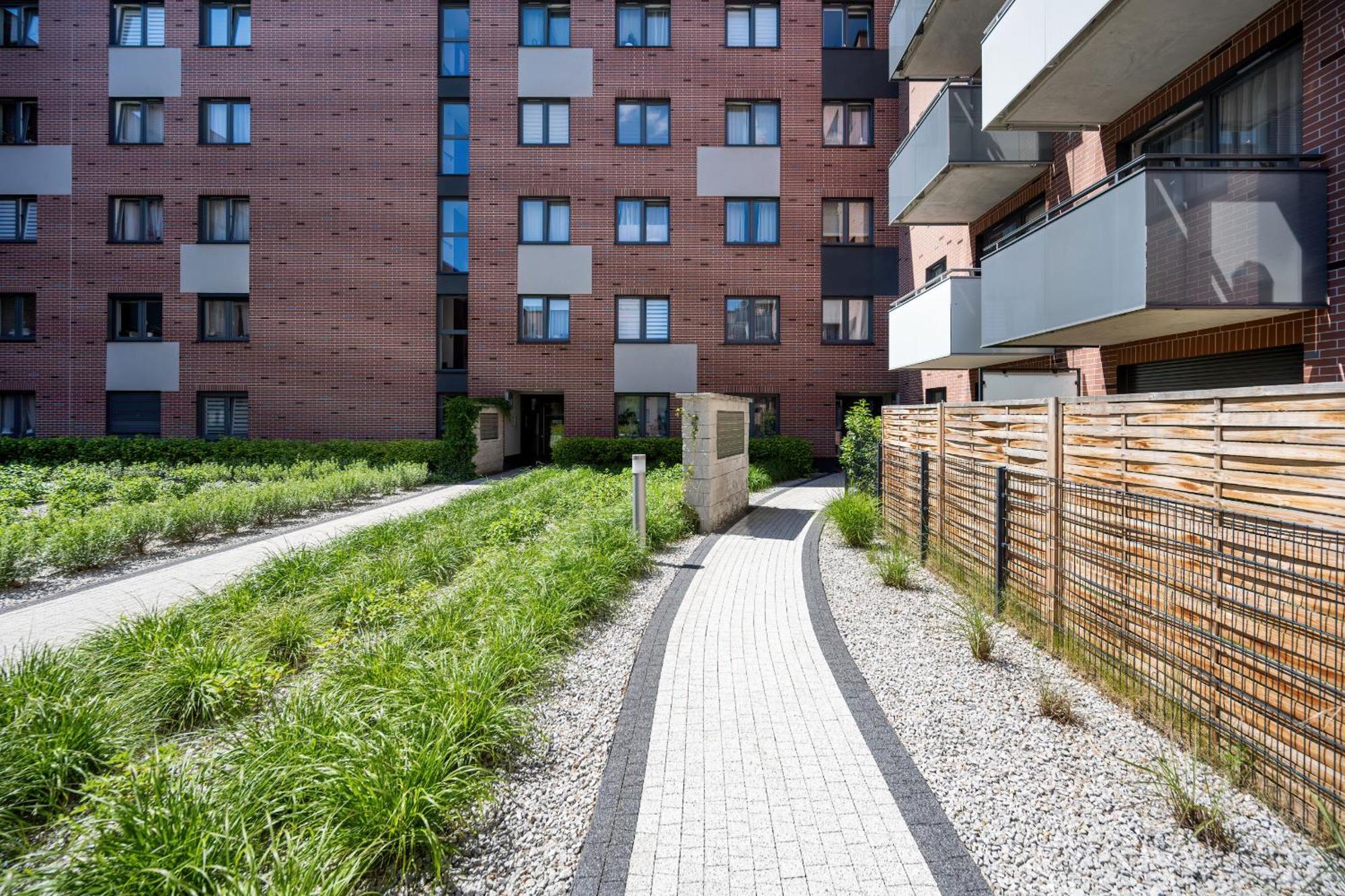 Piekny Apartament Wichrowa - 2 Sypialnie Free Garage Wroclaw By Noclegi Renters מראה חיצוני תמונה